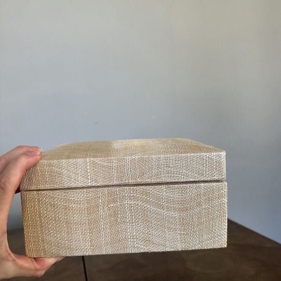 Pigeon And Poodle Sand Silken Abaca Jewelry Storage Box Beige Tan - Picture 6 of 13